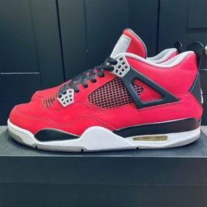 Jordan retro 4